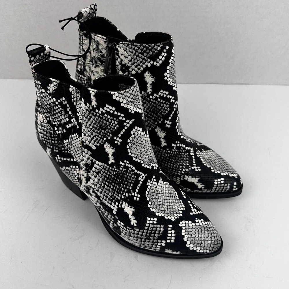 Time and Tru Snakeskin Ankle Boots Women's Size 7 High Heel Western Y2K